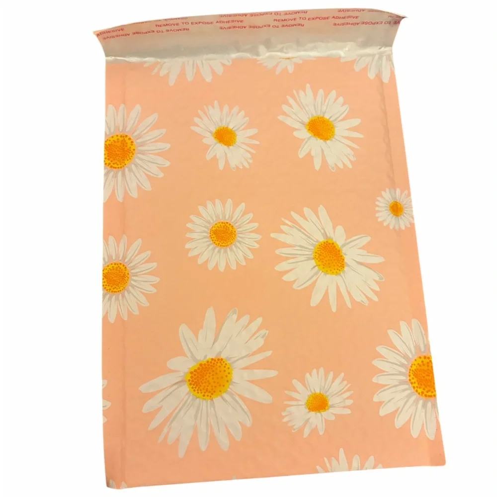 Peach Daisy Bubble Mailers Set of 10 - Picture 4 of 4